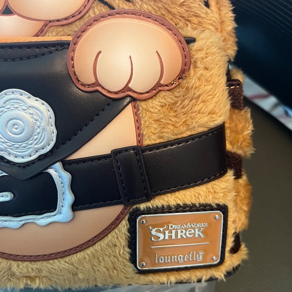 Puss in boots shriek loungefly backpack - Picture 2 of 3